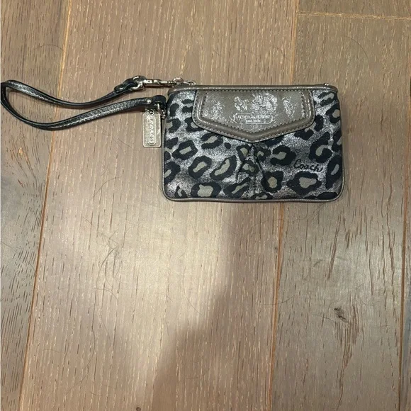 Coach Madison Ocelot Leopard Print Wristlet silver metallic & metal hangtag EUC - Picture 1 of 7